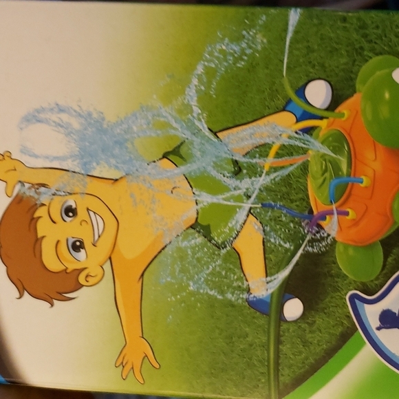 Splash Spinning Tortoise Sprinkler - Picture 8 of 9